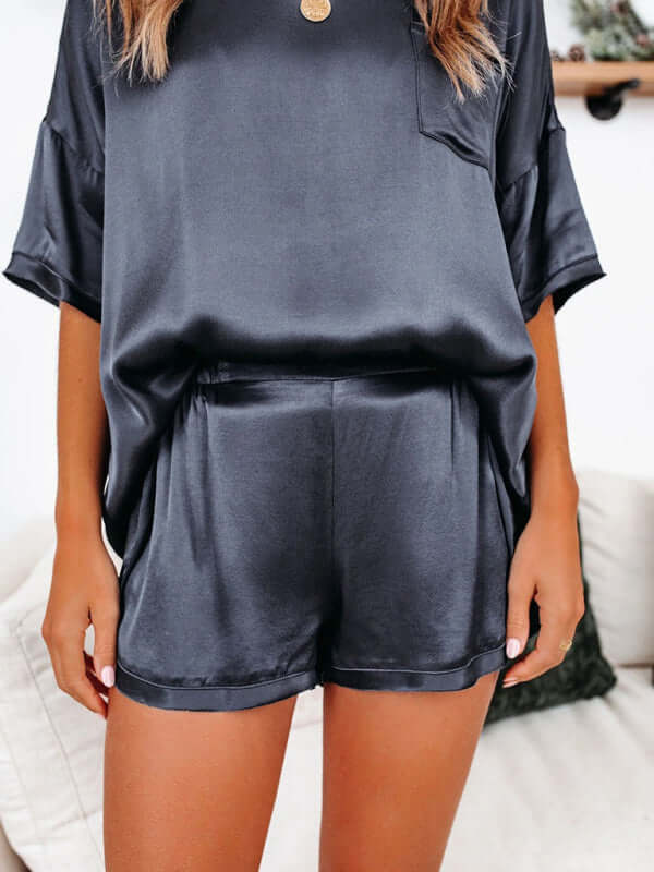 Women's satin pajamas set featuring short sleeves and shorts, perfect for home service in spring-summer.