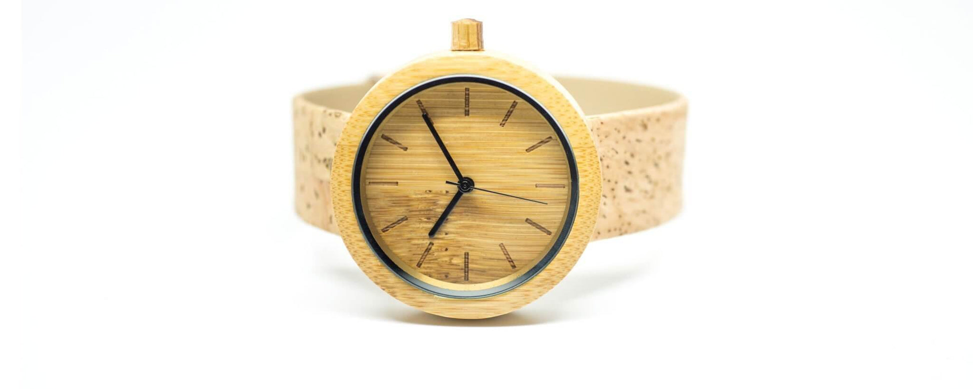 Eco-friendly Panda Watch featuring a bamboo face and Portuguese cork strap, showcasing minimalist design.